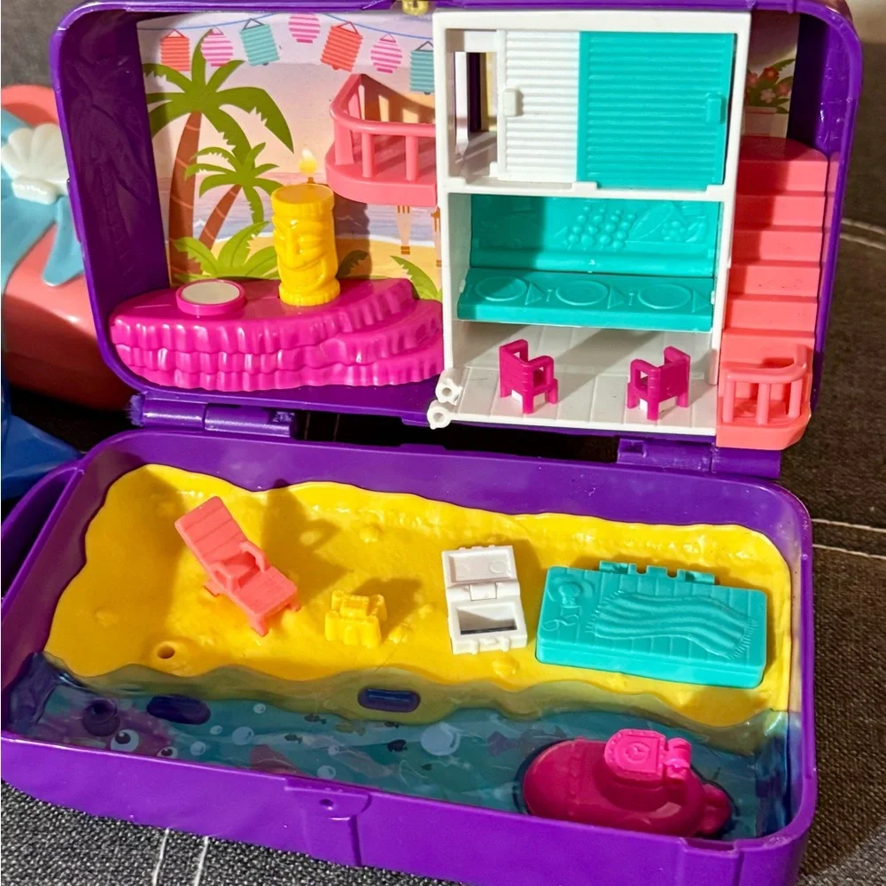 Poly pockets 4 cases with accessories - Picture 10 of 11